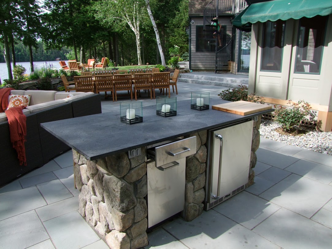 Custom Outdoor Kitchen